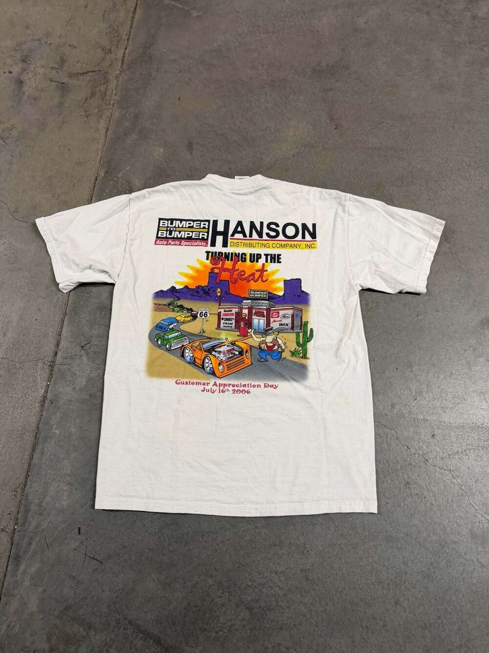Vintage Hanson Distributing Company Inc T-Shirt Size M 2006
